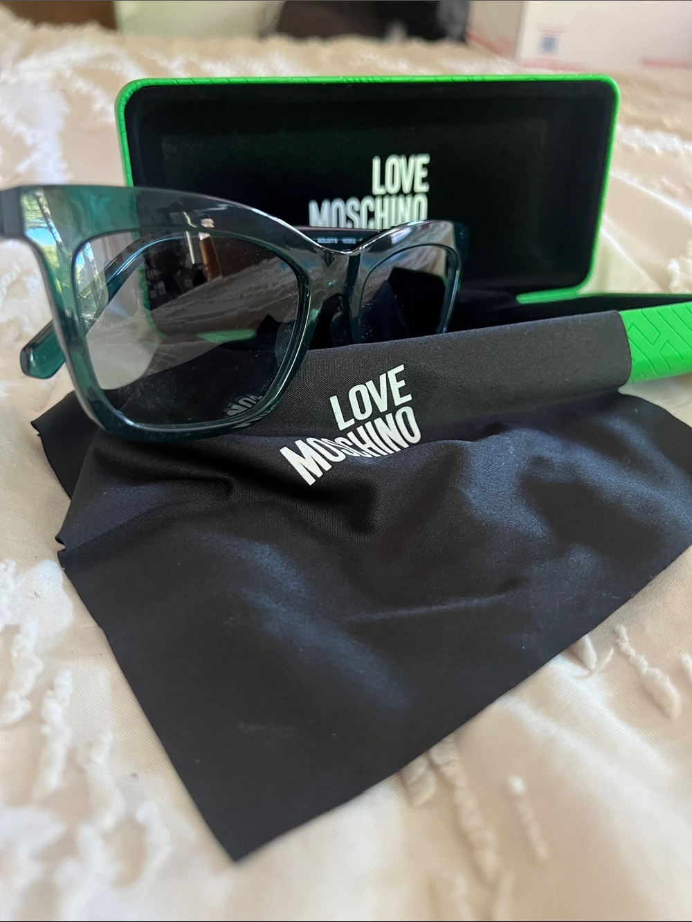 Moschino Love Moschino Green Cat-Eye Sunglasses with Green Case green tint lens